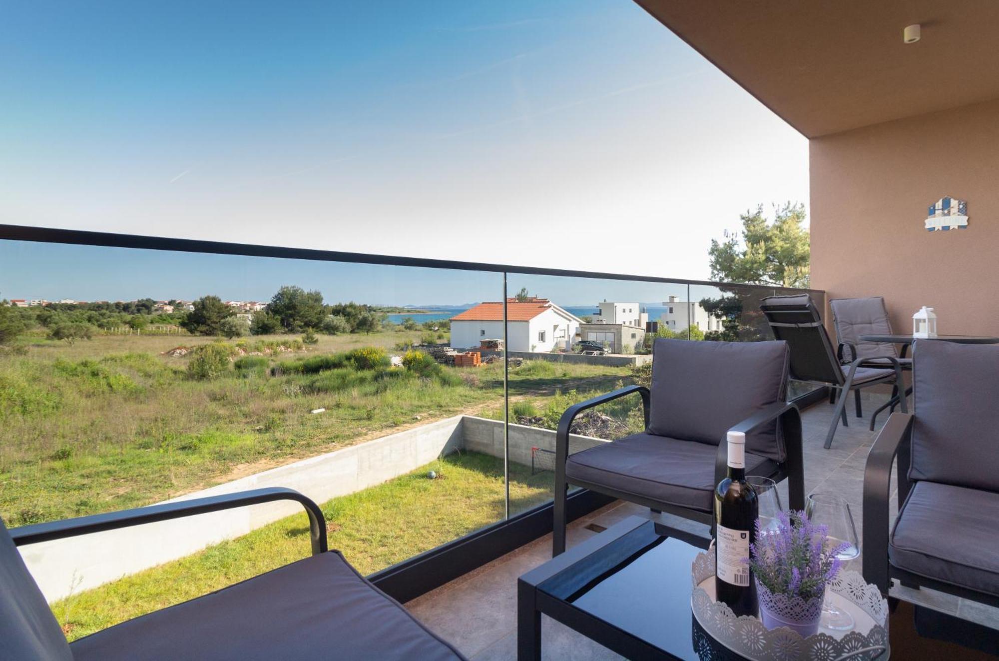 Modern And Spacious Apartment Helena Near The Beach Privlaka (Zadar) Exterior foto